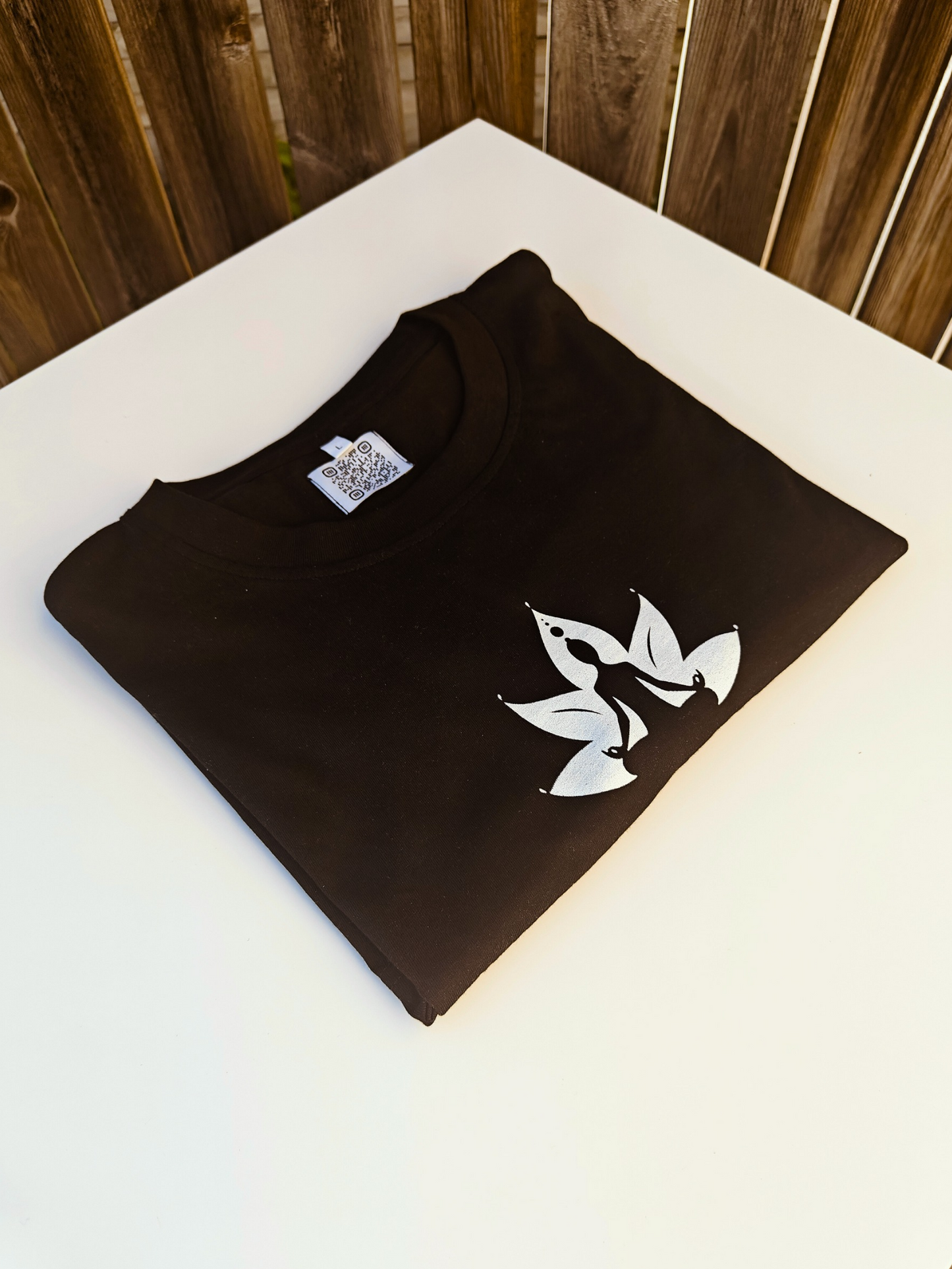 Yinergy Dark T-Shirt Display – Meditative Graphic Streetwear Unisex Tee